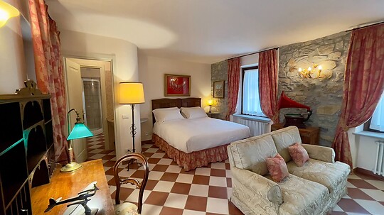Rose Room